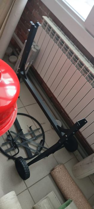 Бетоносмеситель на продажу