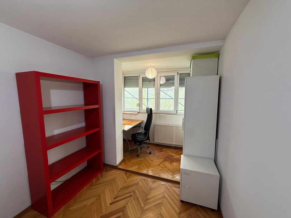 Proprietar – Apartament 4 camere spațios 3 min Nicolae Grigorescu