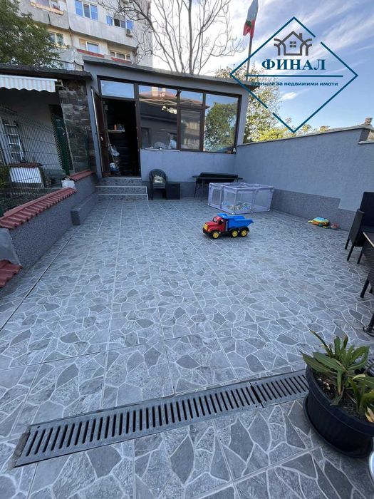 Продава се Къща в Шумен, Гривица - 126 кв.м за 1012 €/кв.м - Снимка #1