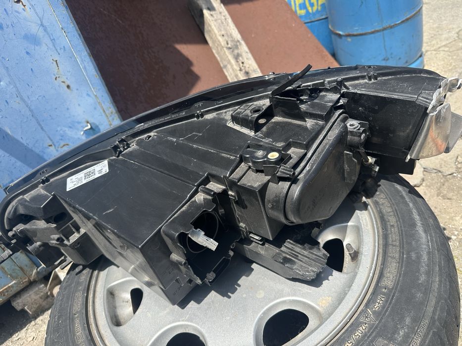 Vw Passat b9 Led фар Десен ОЕм