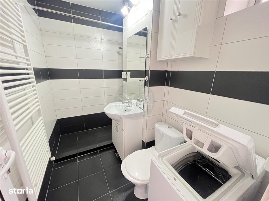 Apartament 3 camere decomandat cu 2 balcoane Bld Mihai Viteazu