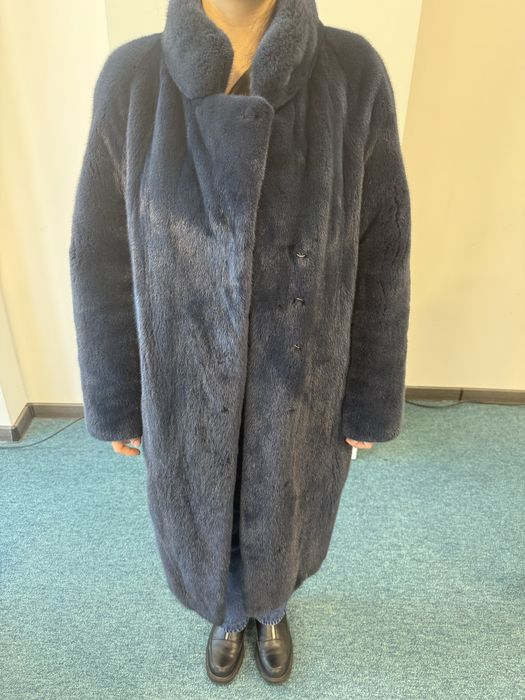 Продам норковую шубу