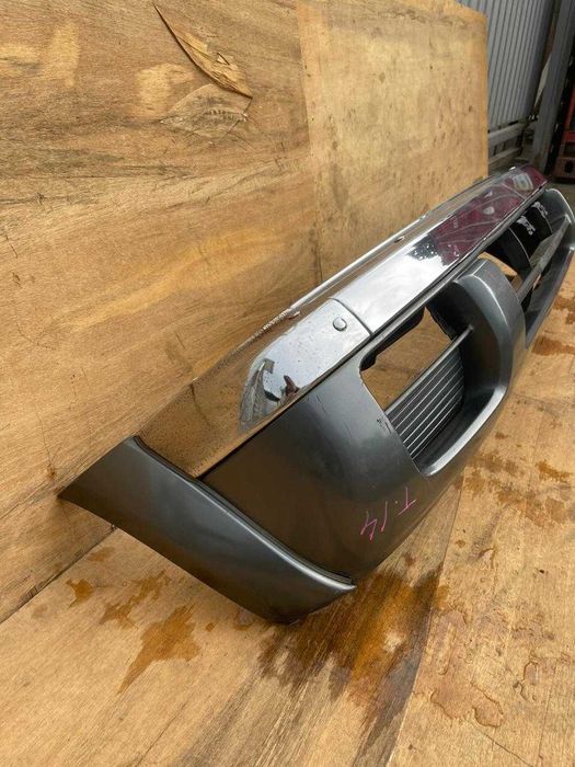 Бампер передний на Ниссан Террано R50