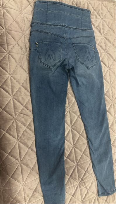 Дънки Patrizia Pepe