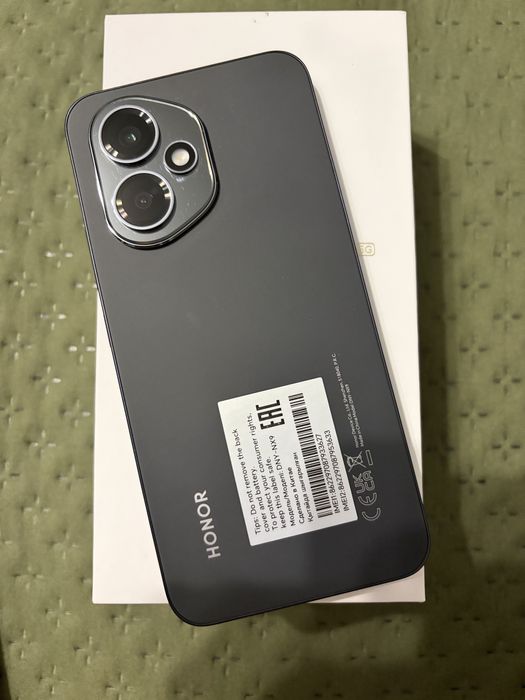 Продам хонор honor 400