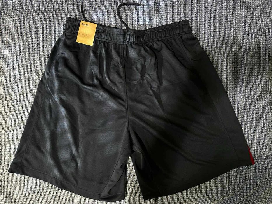 Оригинални Nike шорти – чисто нови