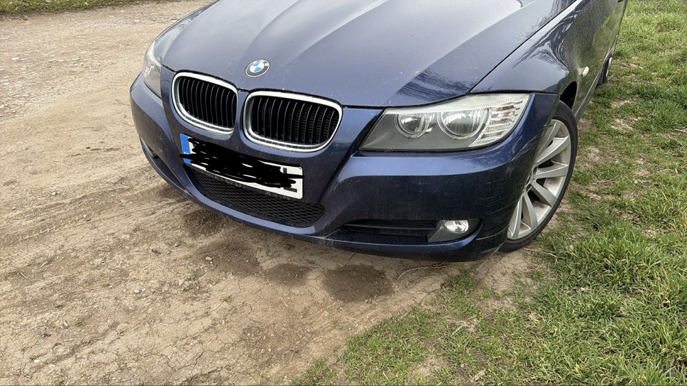Capota aripa trager faruri bmw e90 e91 lci
