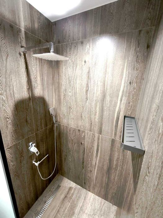 Сдаётся 2комнатная квартира в центре.