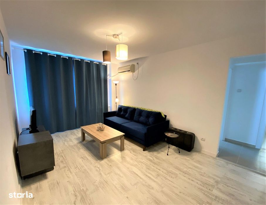 3 camere/ Sos.Stefan cel Mare Nr 1
