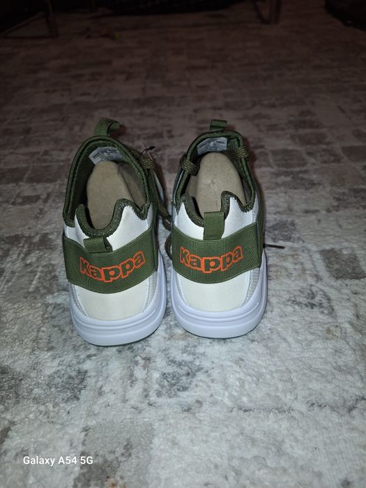 Adidasi Kappa noi cu eticheta 44