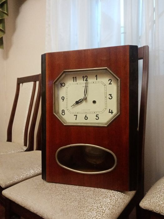 Часы антиквар. Состояние идеальное