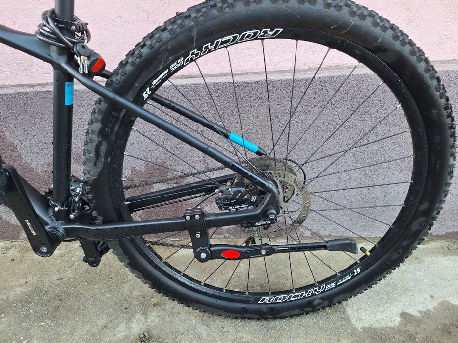 Bicicleta CUBE  roti 29 ,cumpărat în 2025