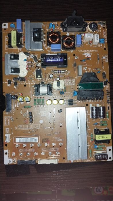 Продам плату маин и платы питания от телевизора LG
