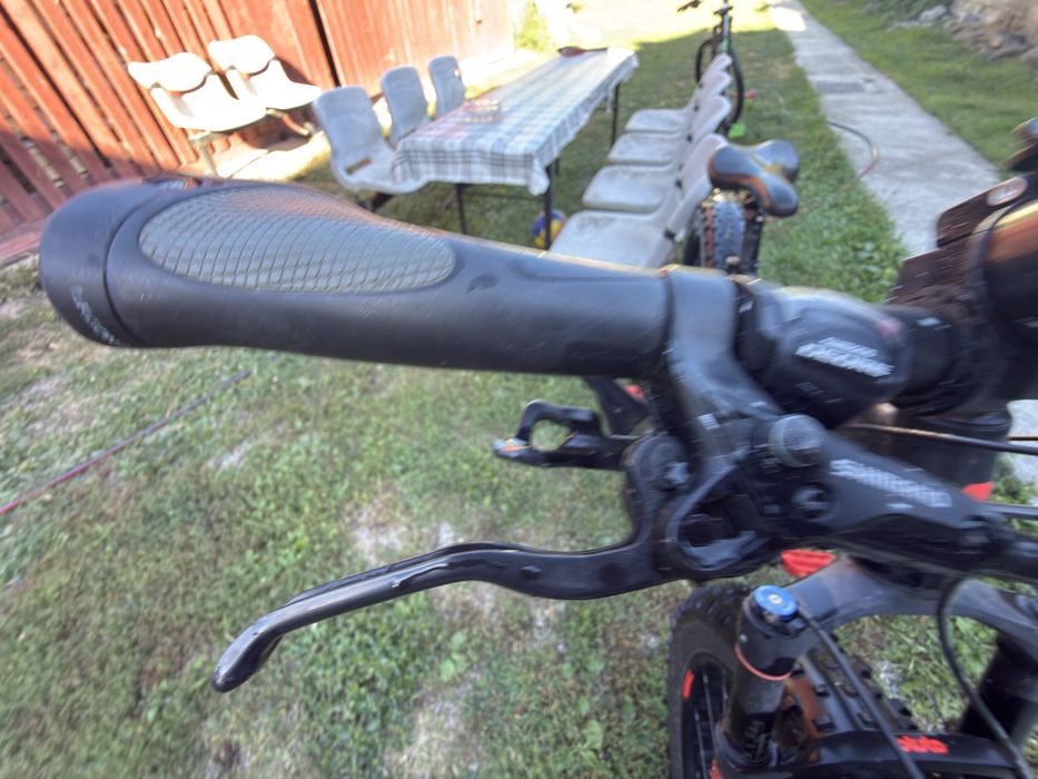 MTB. Cube Nutrail