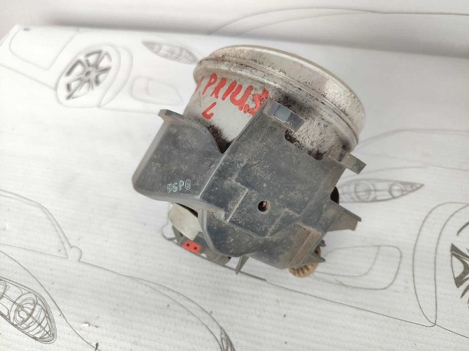 Proiector Ceata Stanga / Halogen Bara Fata Toyota Prius (XW30) Hatchback 2009–2015 / Cod OEM 81220-47010 (5D2)