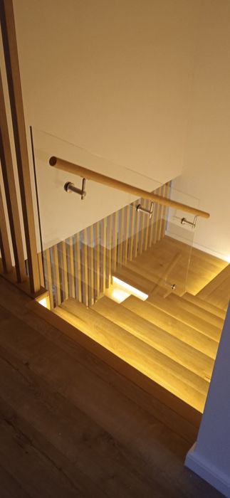 Servicii de amenajări interioare , renovări