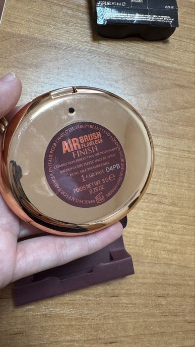 Продам пудру Charlotte Tilbury