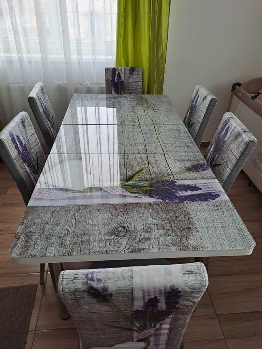 Masă de bucatarie extensibila cu 6 scaune