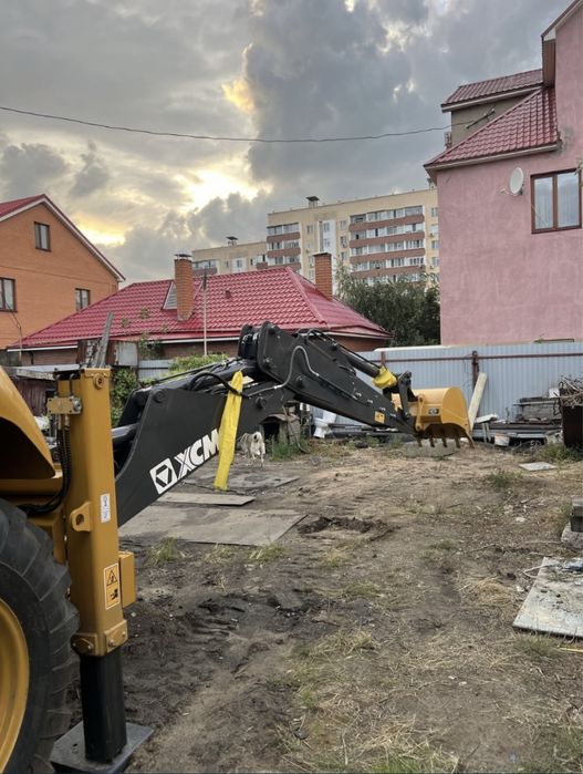 Услуги экскаватор погрузчик 3В1 петушок трактор