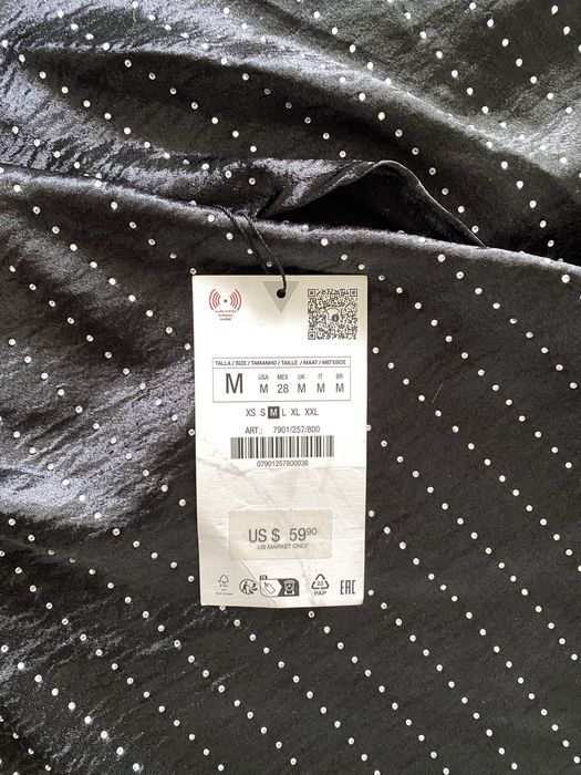 Чисто нова рокля Зара, размер М