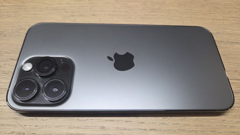 Iphone 14 pro max 256 GB с калъф PITAKA