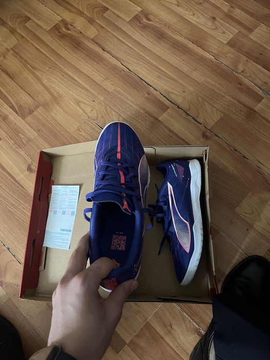 Adidasi Puma fotbal sala 42.5