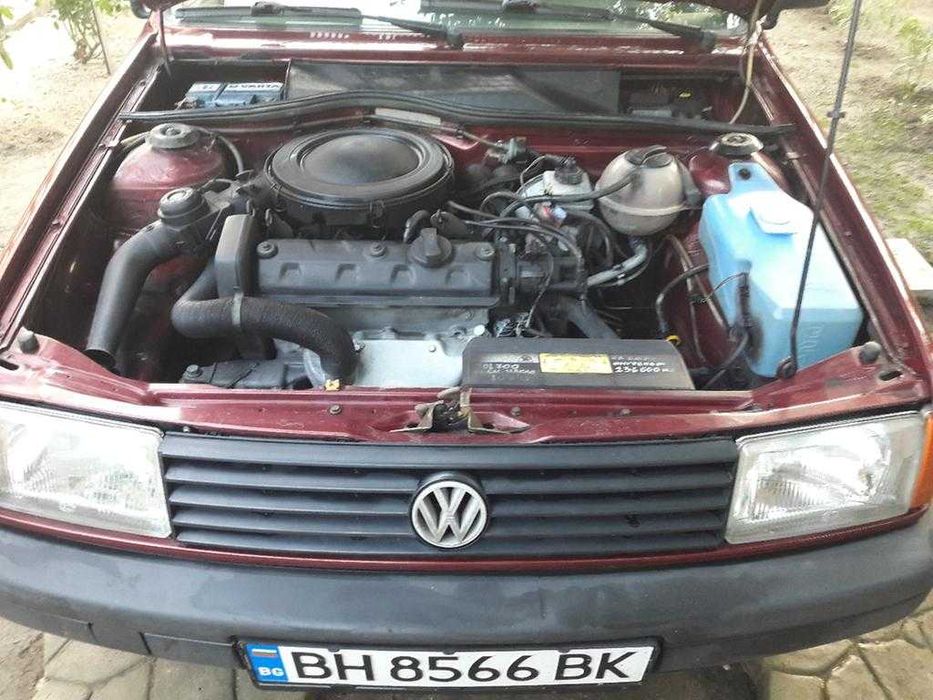 Продавам VW Polo 1993