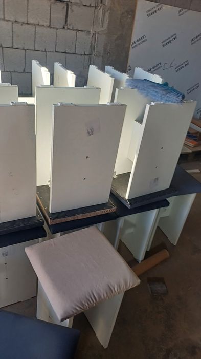 Табуретки продам