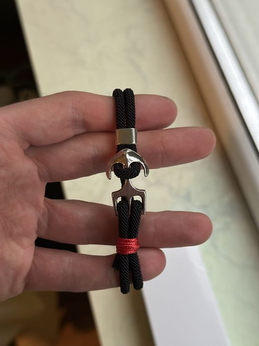 Мъжки Гривни Различни Модели