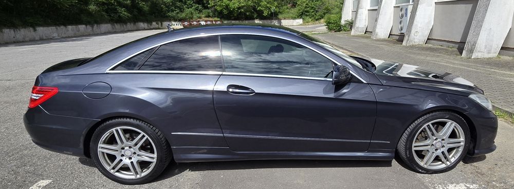 Мерцедес Е220 2013