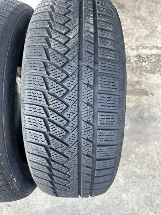 Set cauciucuri iarna 235 55 R19