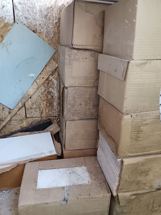 Продам кафель настенный