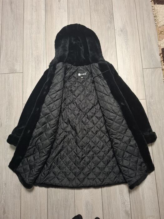 Geaca dama neagra cu blana artificiala