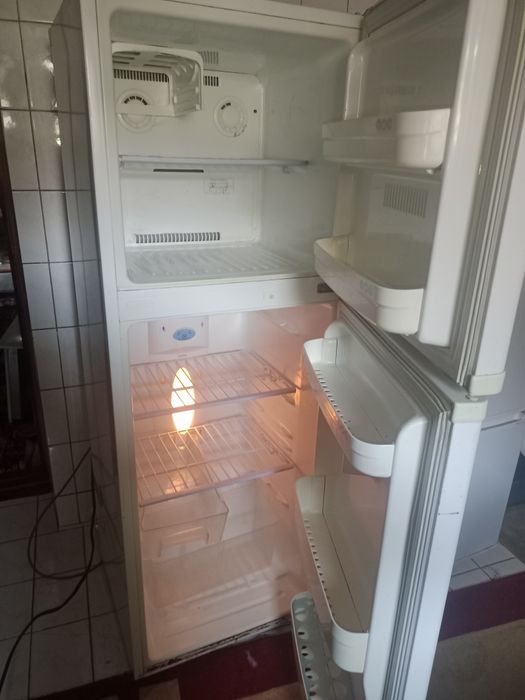 Продам холодильник за 45000