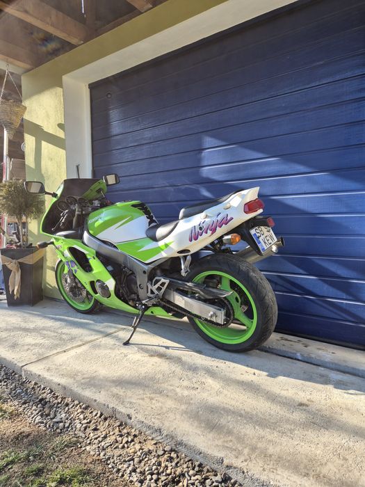 Kawasaki ninja zx6r