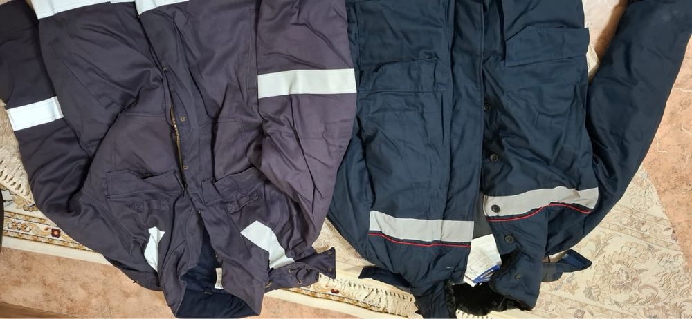 Комбез,куртка,ботинки,подшлемник