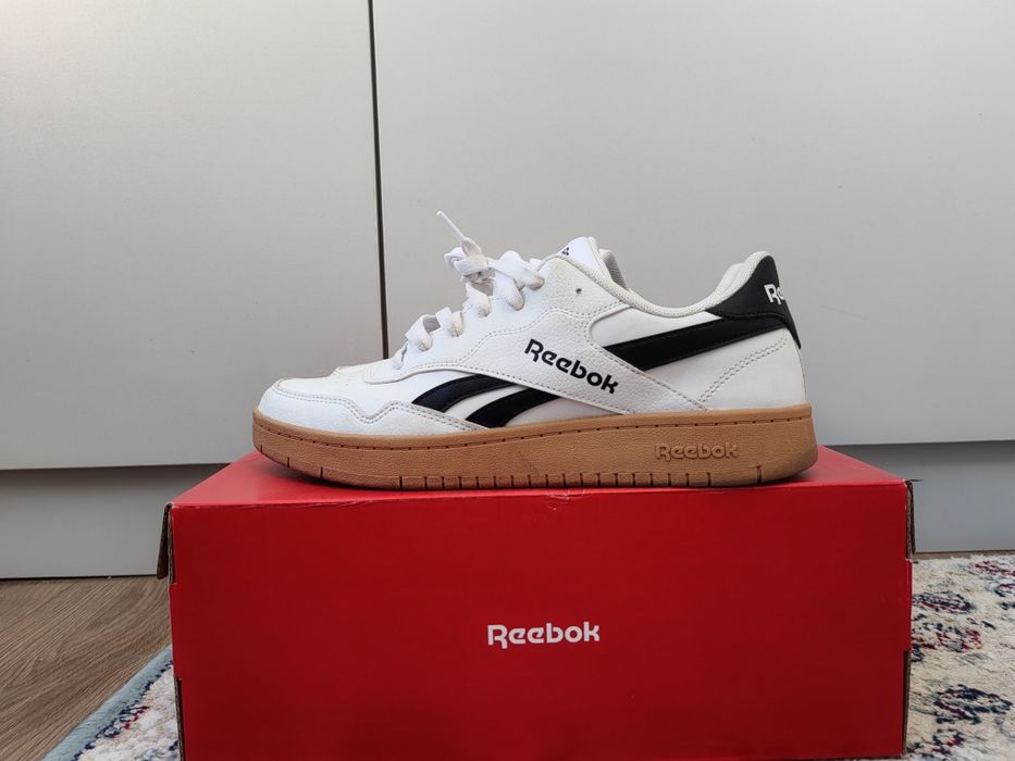 Продам кроссовки Reebok оригинал.