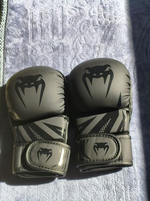 продам Перчатки MMA
