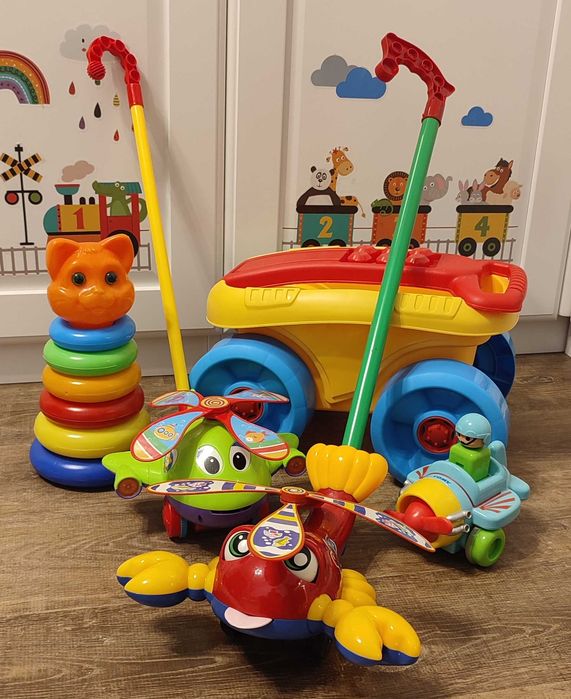 Играчки бебешки и детски