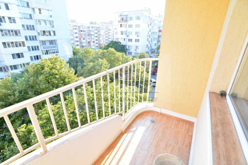 Дава се под наем Тристаен апартамент в Варна, Левски - 100 кв.м за 600 € - Снимка #7