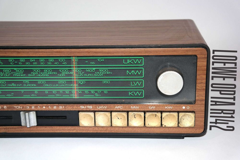 Loewe Opta R142 Радио Транзистор