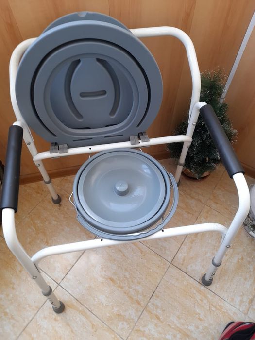 Продам унитаз подвесной новый