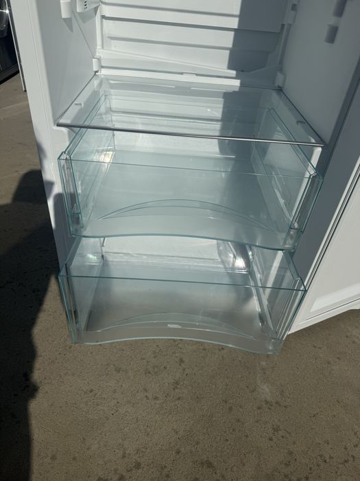 Перфектен хладилник Миеле 185 см