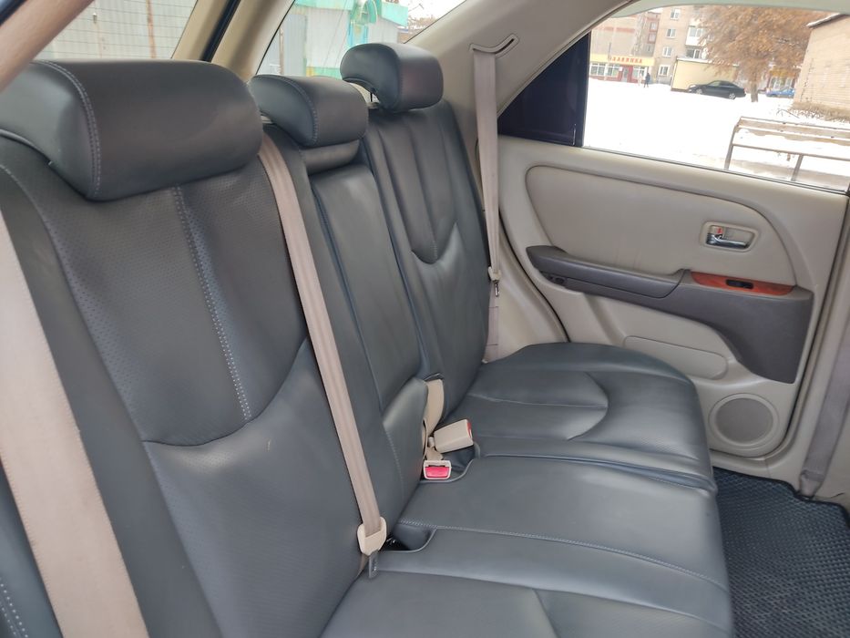 Продам  Lexus RX 300