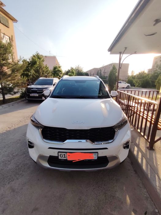 Kia sonet oq rang