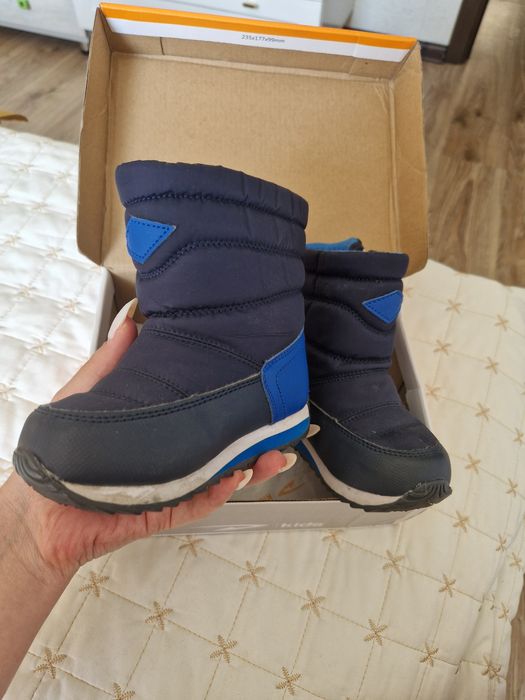 Зимние детские сапоги