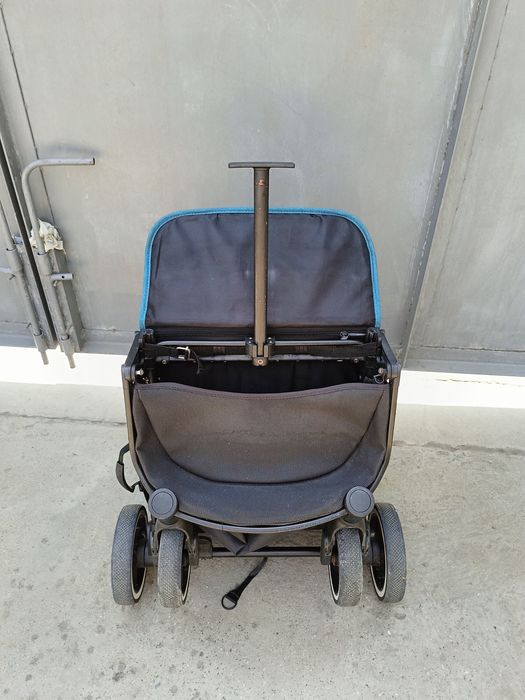 Коляска прогулочная