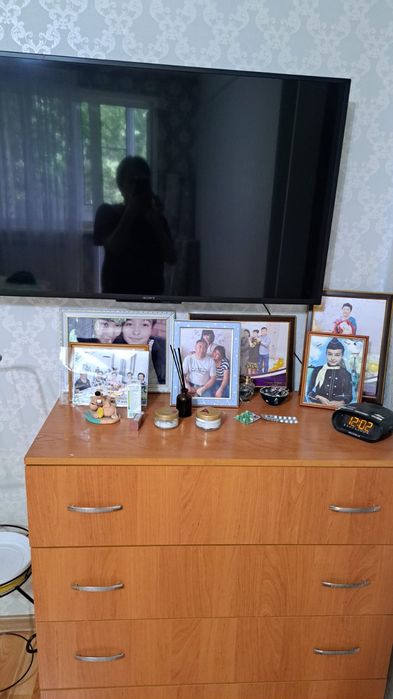 Продам телевизор