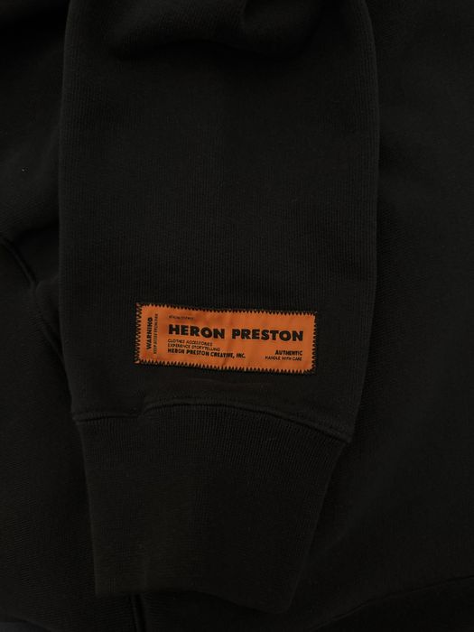 Худи черное Heron Preston с контрастным лого