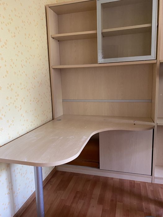 Продам гарнитур для девочек